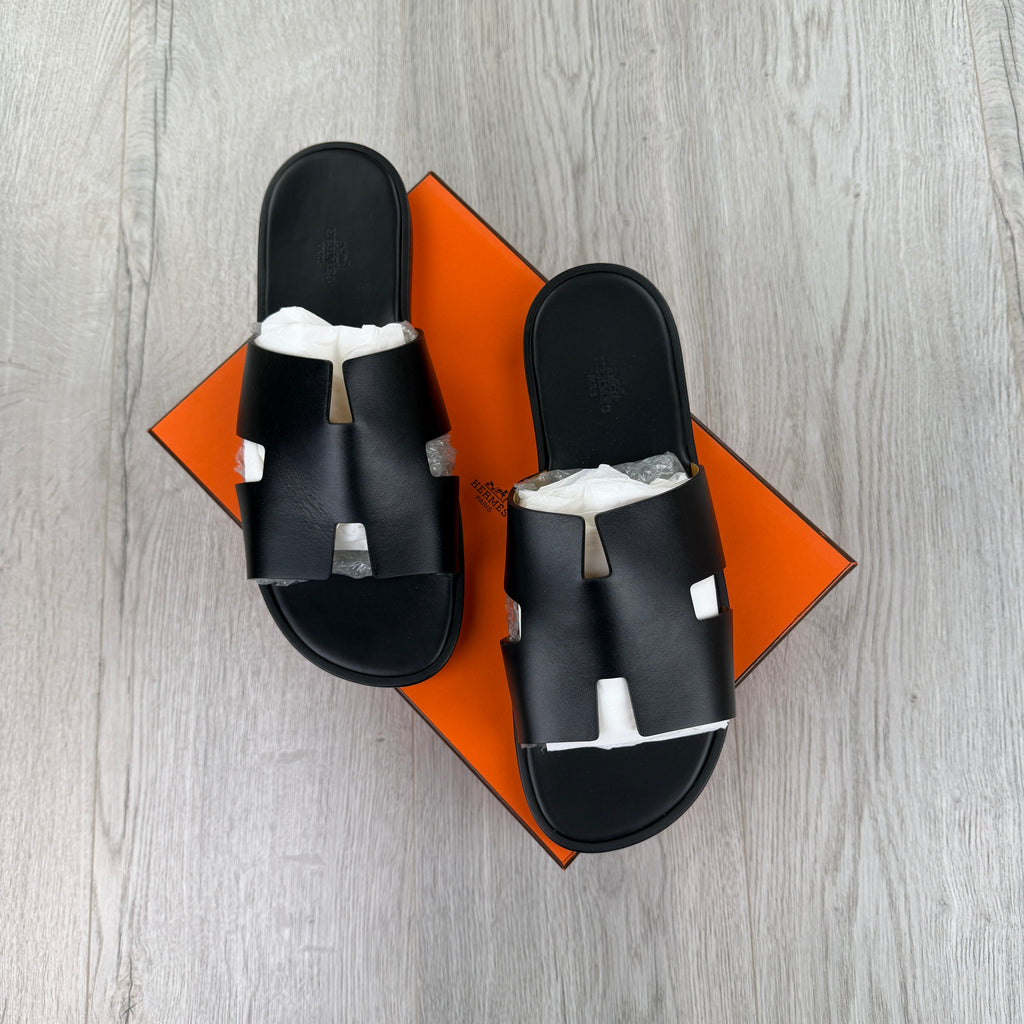 Hermes Men’s Izmir Black Sandals