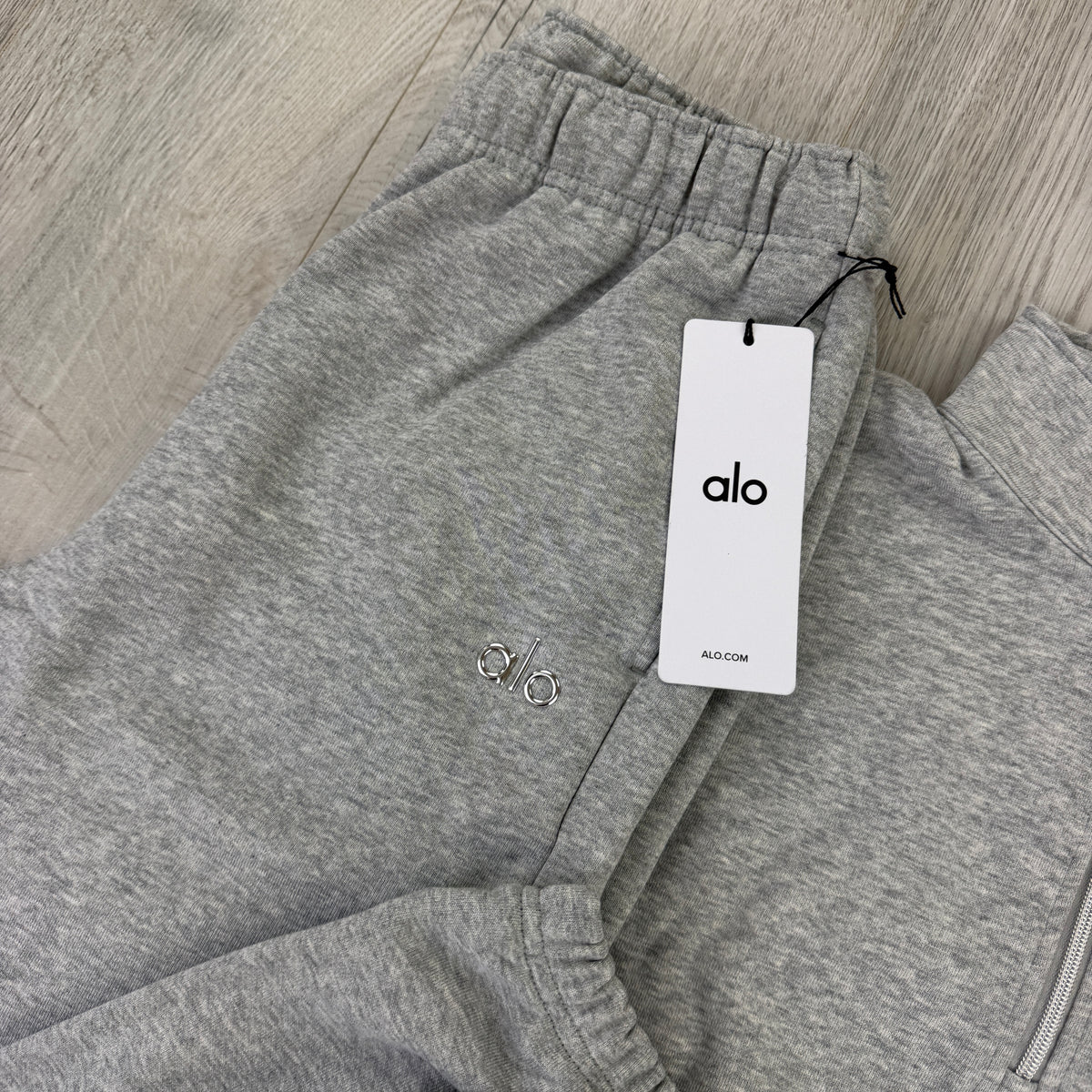 Alo Men’s Grey Full 1/4 Zip & Cuffed Bottoms Tracksuit