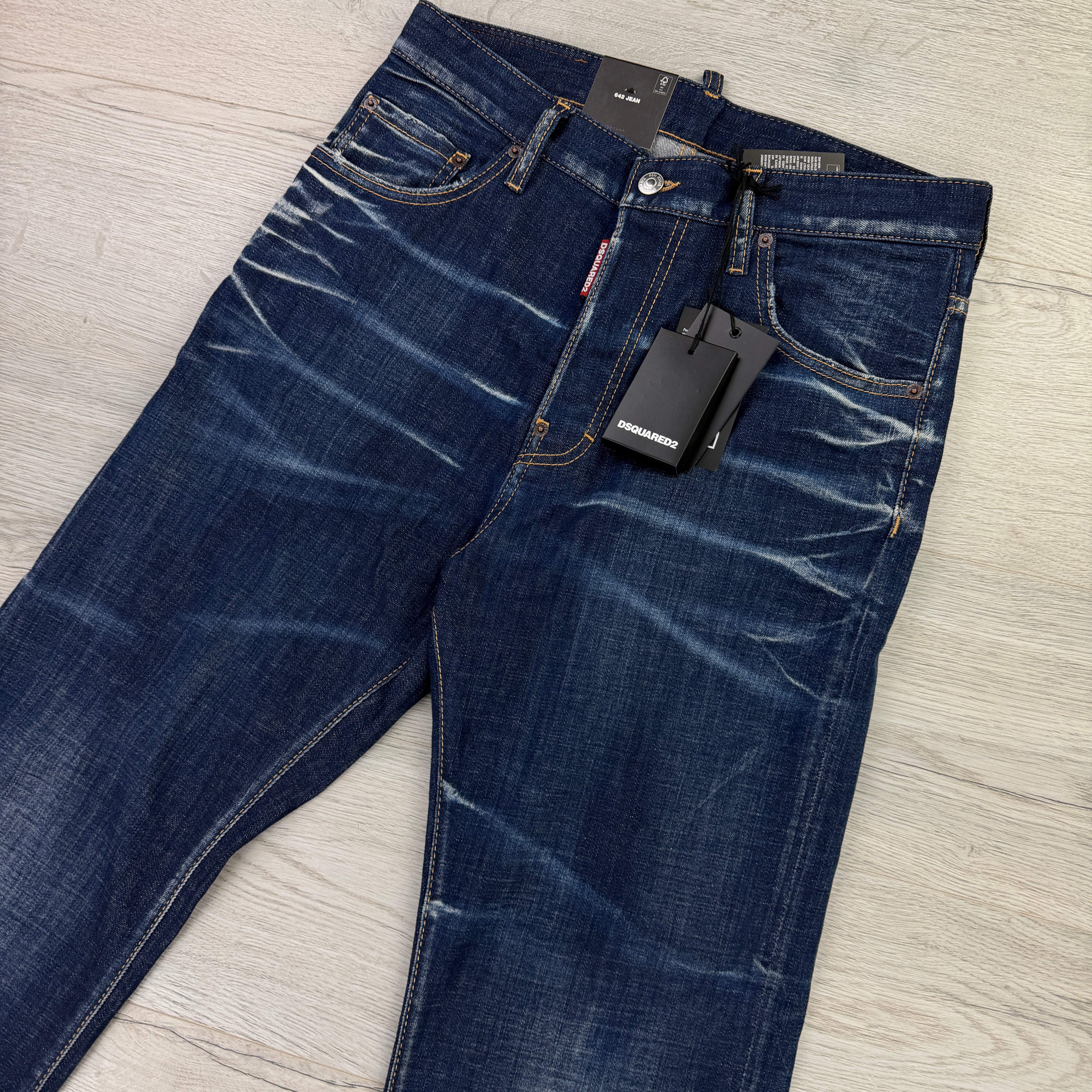 Dsquared2 Men’s Blue 642 Straight Jeans