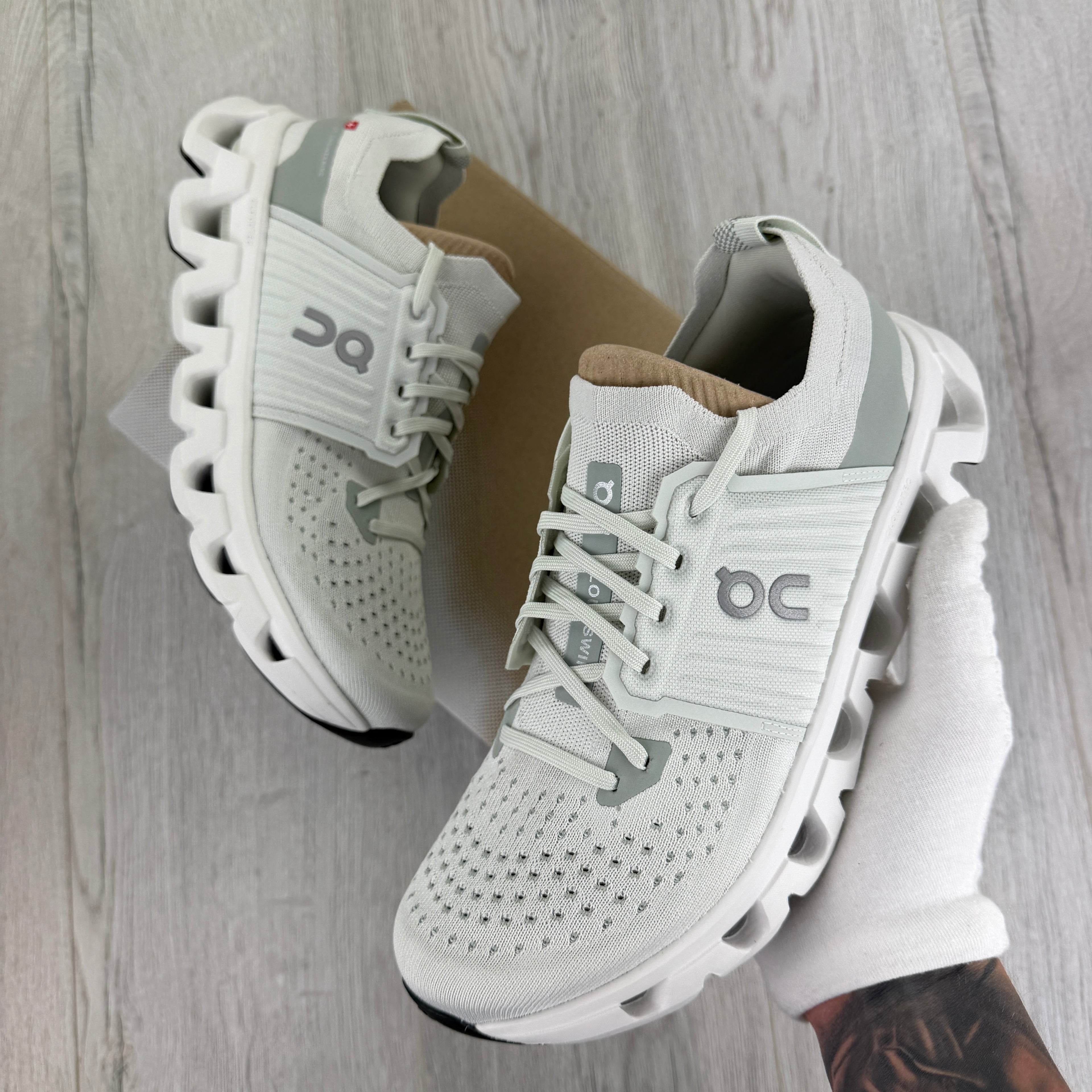 On Running Cloudswift 4 Mint Trainers