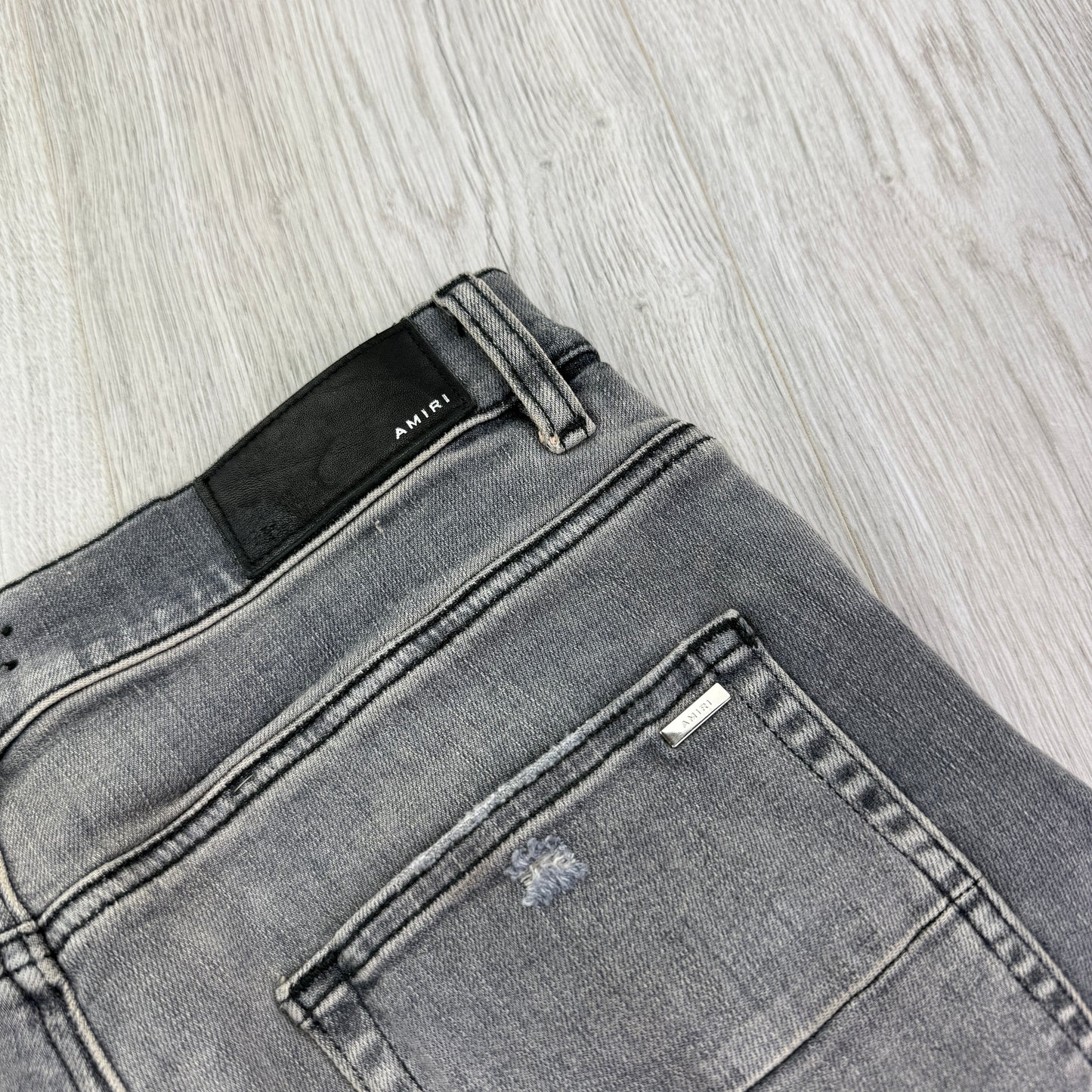 Amiri MX1 Grey Distressed Jeans - Uk 31