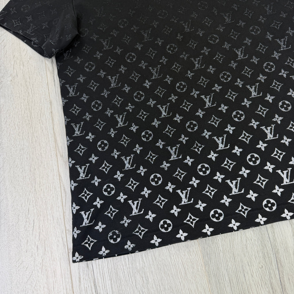 Louis Vuitton Men’s Black Gradient T-shirt