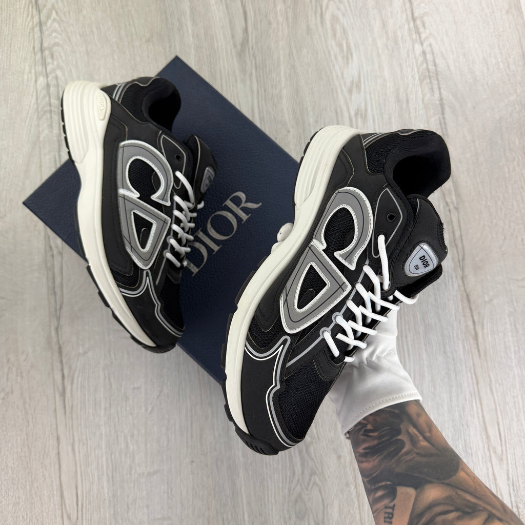Dior B30 Men’s Black & White Trainers - 43 (Fit Uk 9)