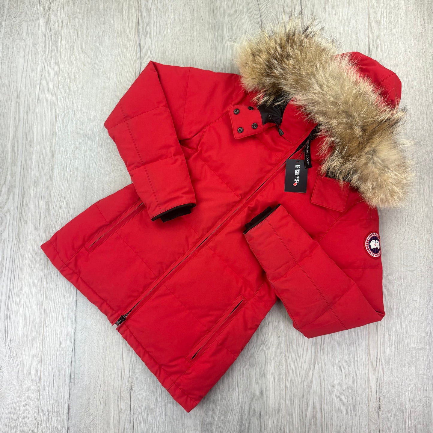 Canada Goose Women’s Red Chelsea Parker Jacket - Small