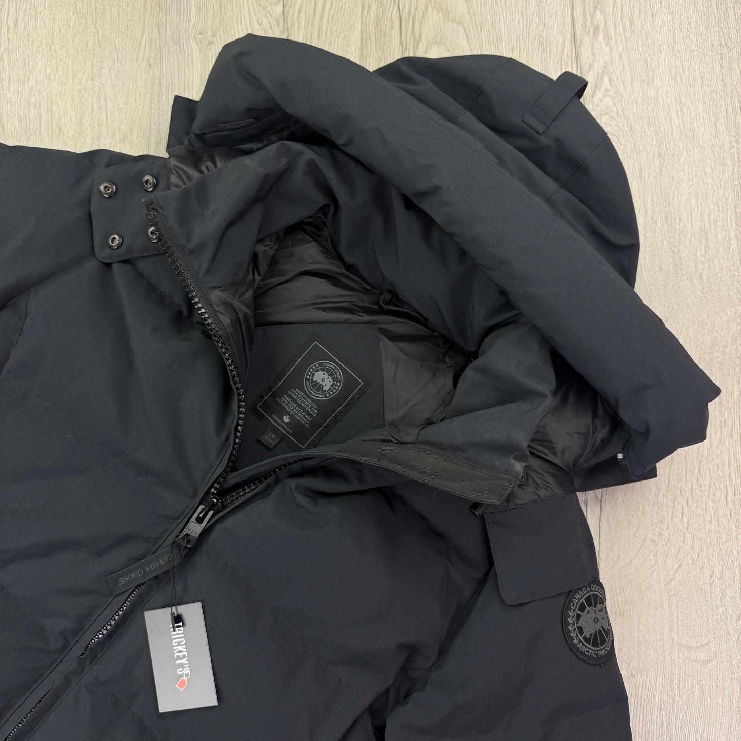 Canada Goose Women’s Navy Black Label Chelsea Parker Jacket - Large