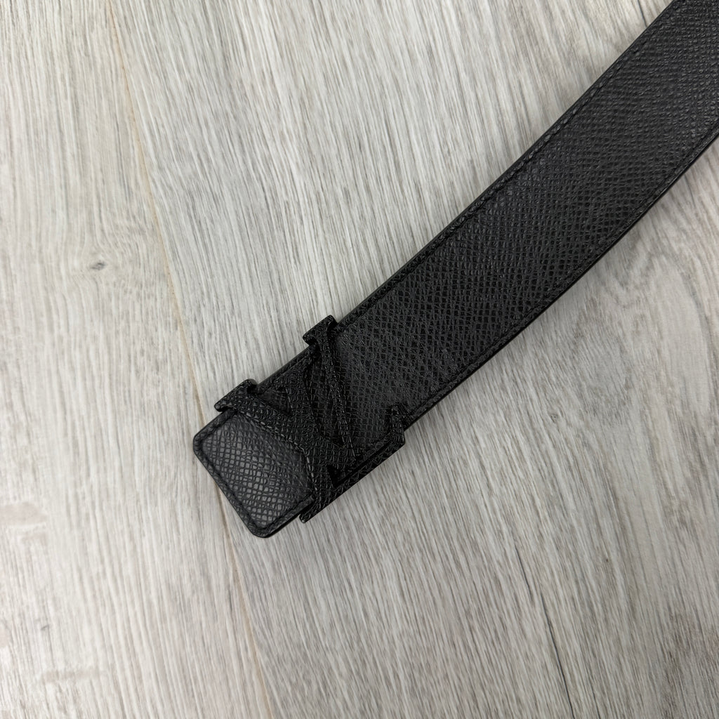 Louis Vuitton Men’s Black Thin Belt - 100 (Uk 28-34)