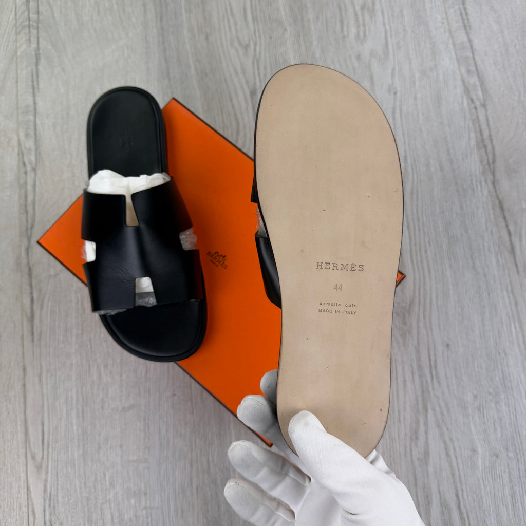 Hermes Men’s Izmir Black Sandals
