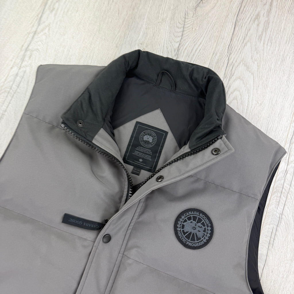 Canada Goose Men’s Grey Black Badge Freestyle Bodywarmer - XXL