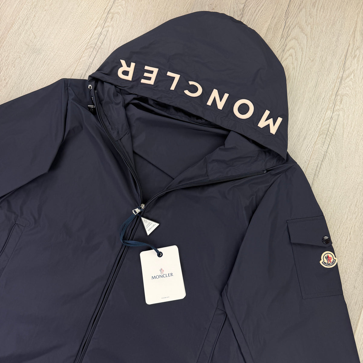 Moncler Men’s Navy Sassiere Hooded Zip-up Jacket - Size 5 (Copy)