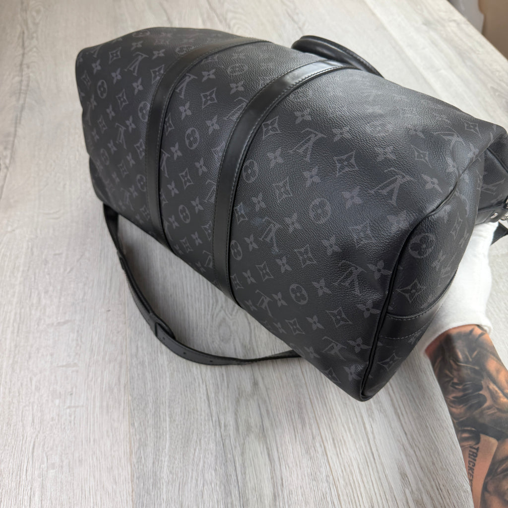 Louis Vuitton Men’s Black Monogram Keepal Bag - 45