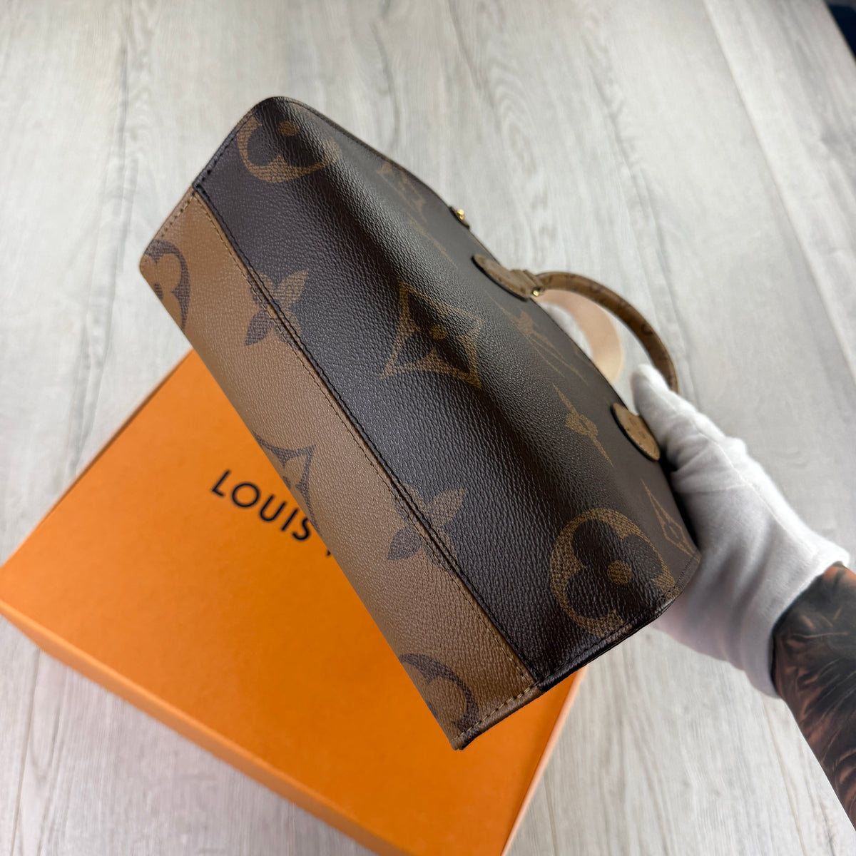 Louis Vuitton Women’s Brown Monogram Reverse OnTheGo PM Bag