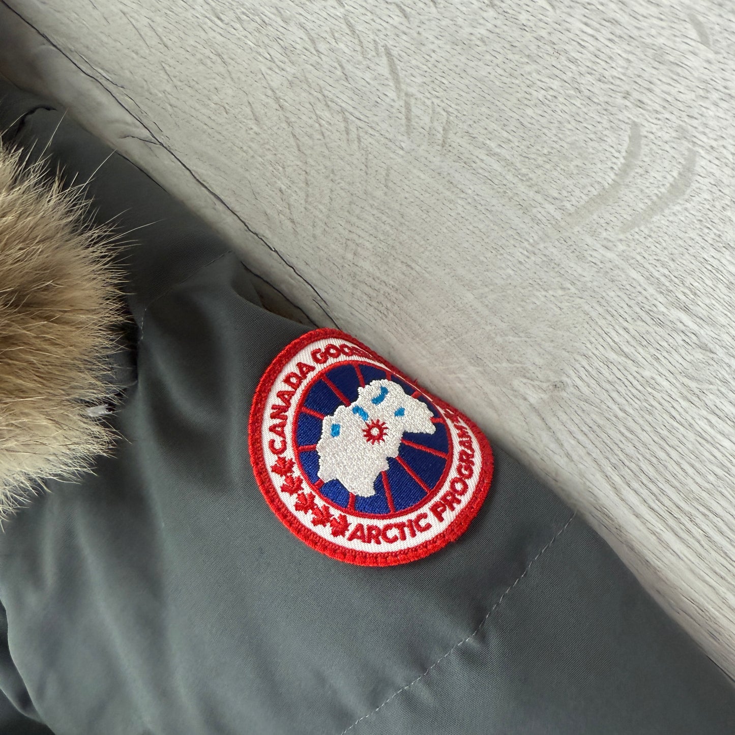 Canada Goose Men’s Graphite Carson Parka Jacket With Fur - XS