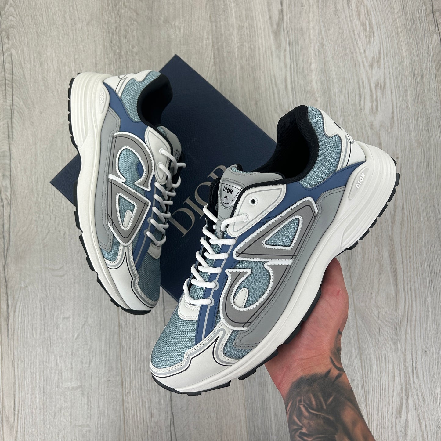 Dior B30 Men’s Baby Blue & White Trainers - 44 (Fit Uk 10)