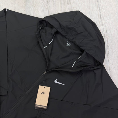 Nike Men’s Miller Repel Tracksuit