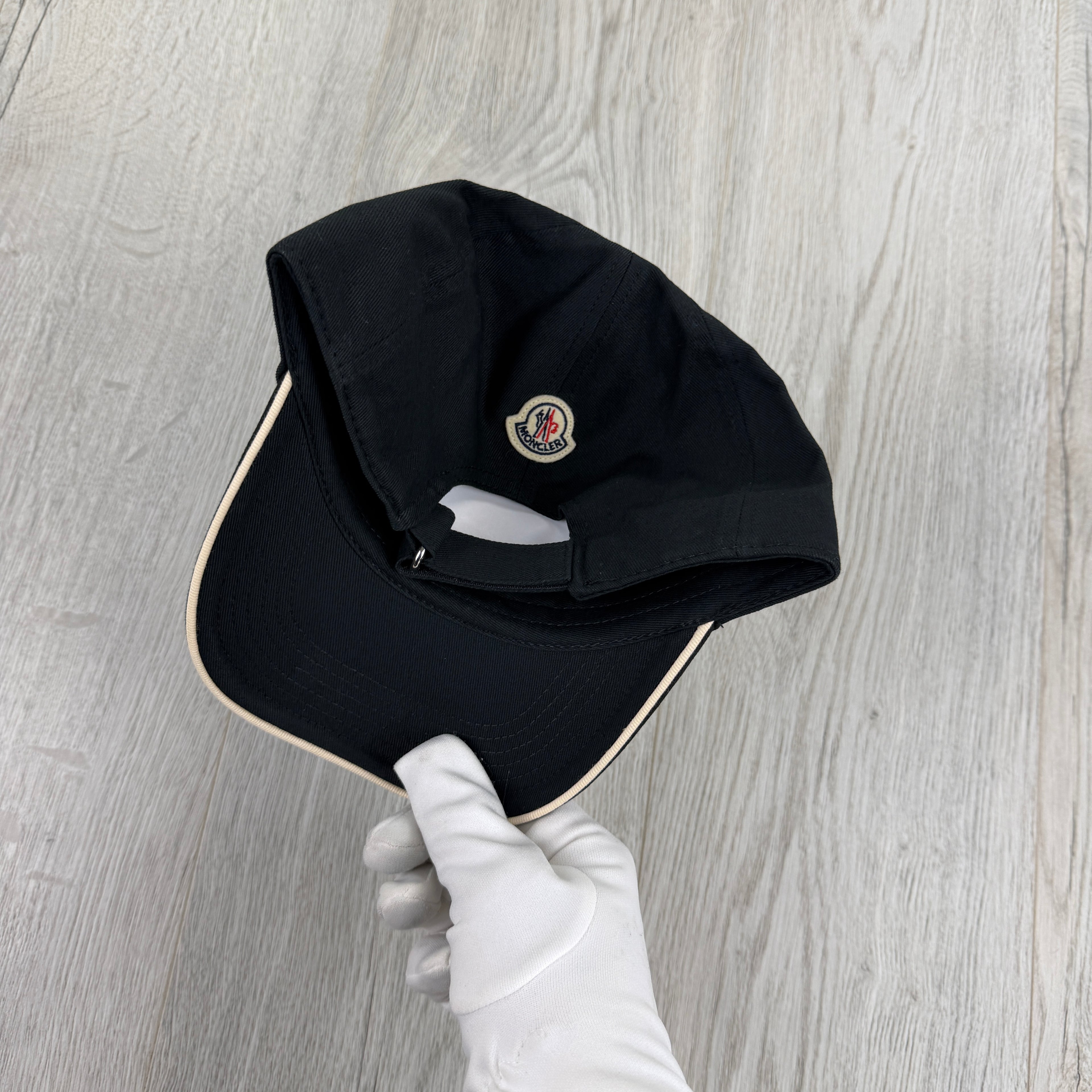 Moncler Men’s Black Baseball Cap