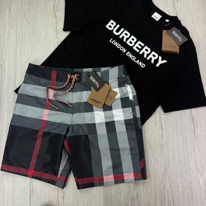 Burberry Men’s T-shirt & Swim Shorts Set - Large