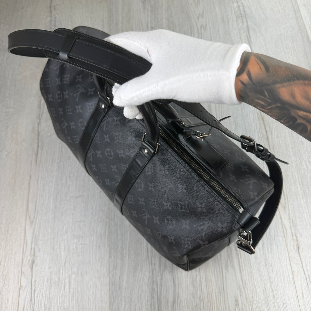 Louis Vuitton Men’s Black Monogram Keepal Bag - 45
