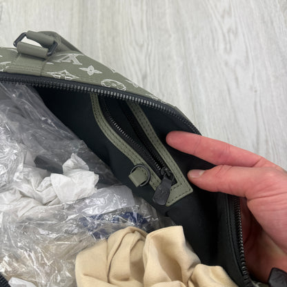 Louis Vuitton Monogram Shadow Green Keepall Bandoulière 50 Bag