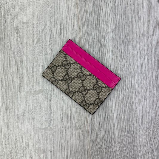 Gucci GG Interlocking Beige Card Holder Pink Edition