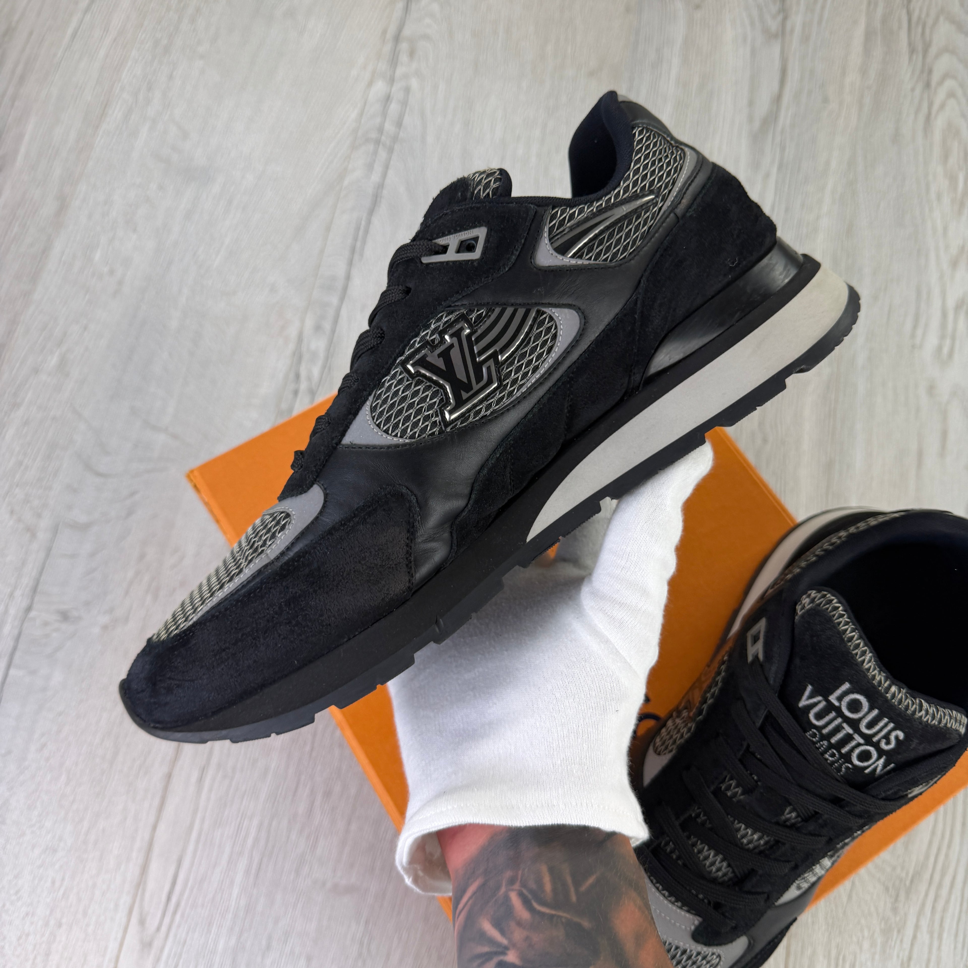 Louis Vuitton Men’s Black Run Away Trainers - Uk 10 (Fit Uk 10.5)