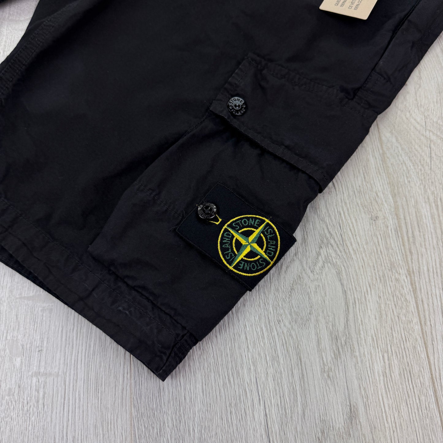 Stone Island Men’s Black Cargo Shorts - Uk 32