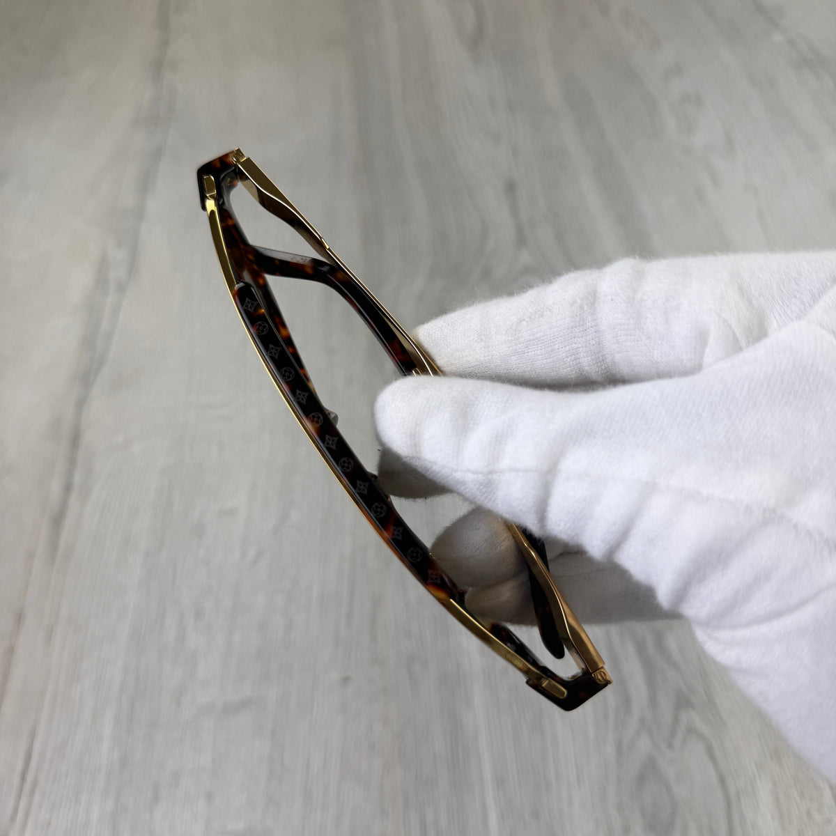 Louis Vuitton Men’s Mascot Sunglasses