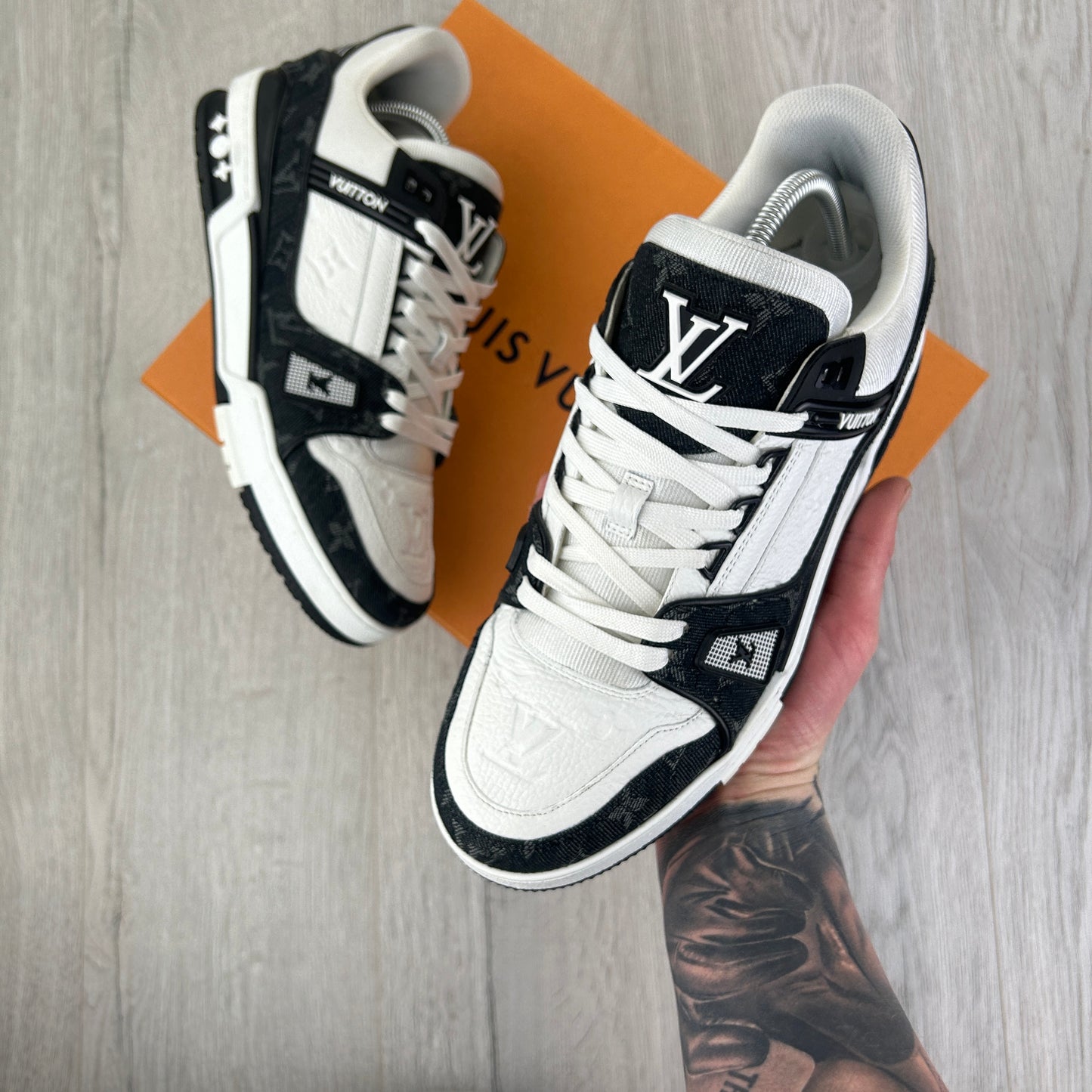 Louis Vuitton Men’s Black & White Trainers - Uk 8 (Fit 9)
