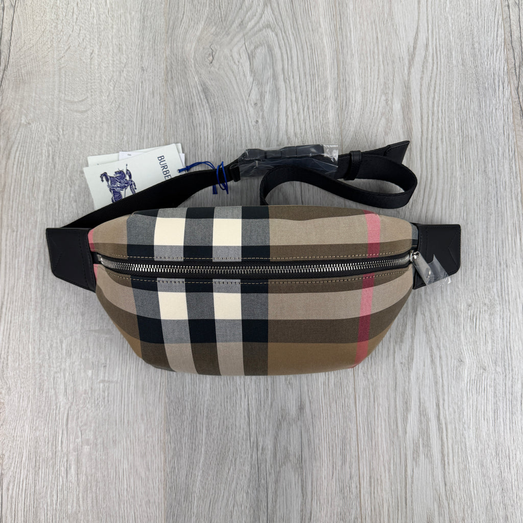 Burberry Men’s Beige Side / Belt Bag