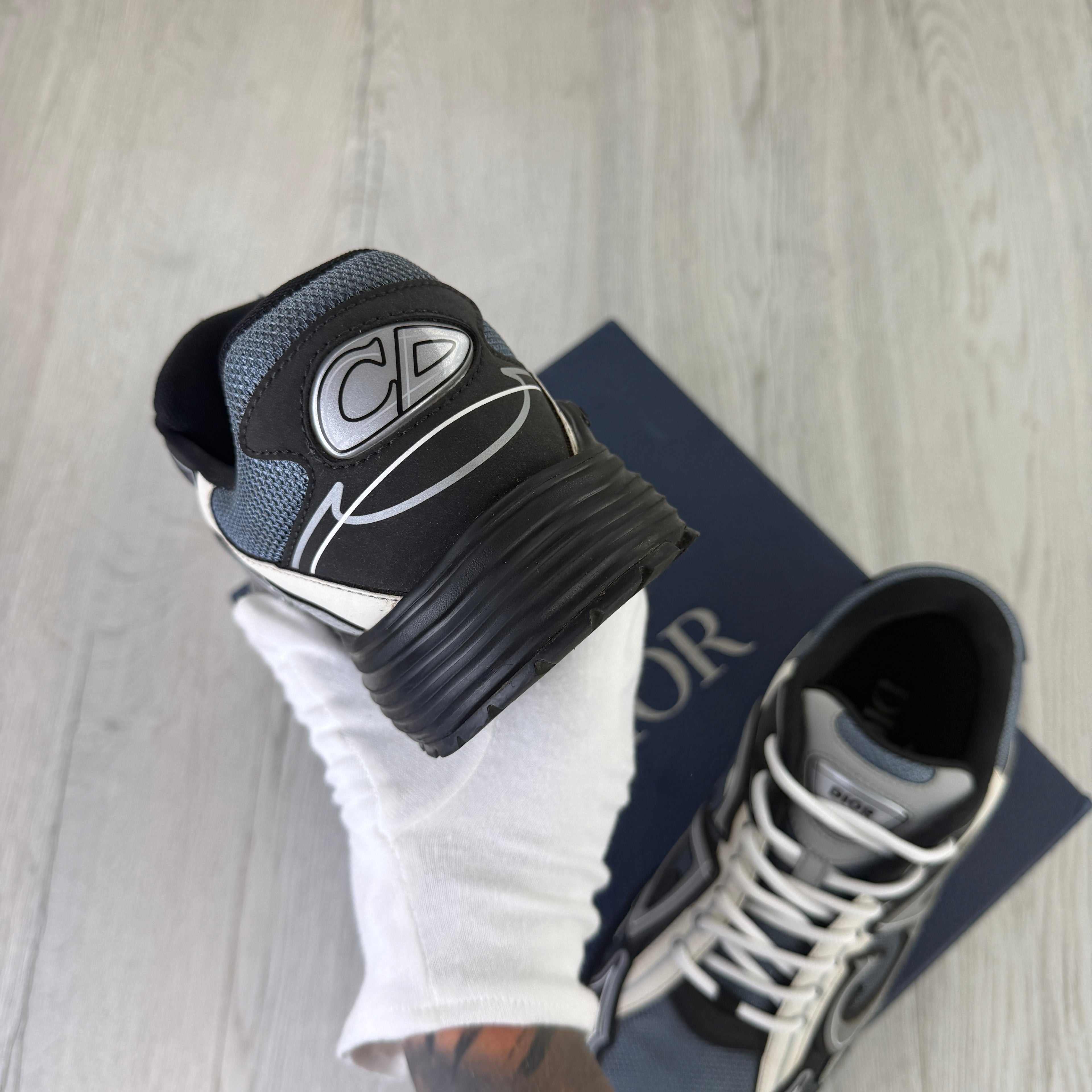 Dior B30 Men’s Blue Grey / White / Black Trainers - 41 (Uk 7)
