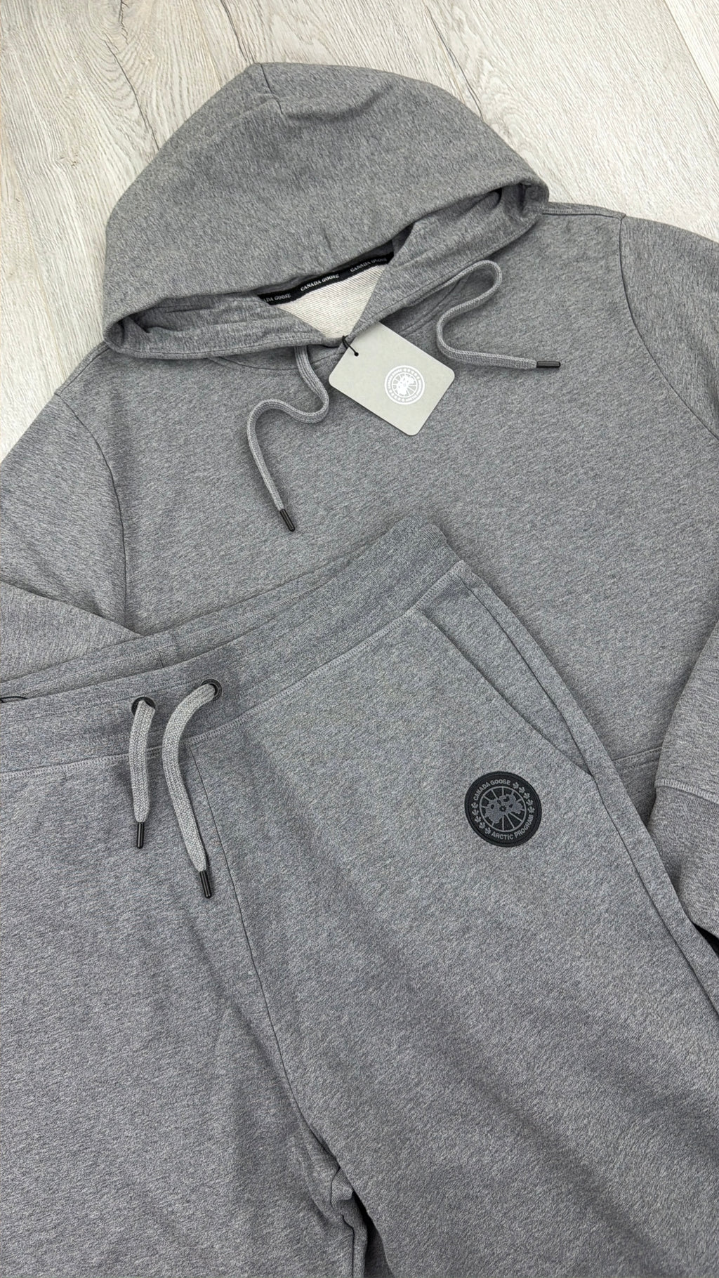Canada Goose Men’s Grey Full Tracksuit Black Badge Edition - Large