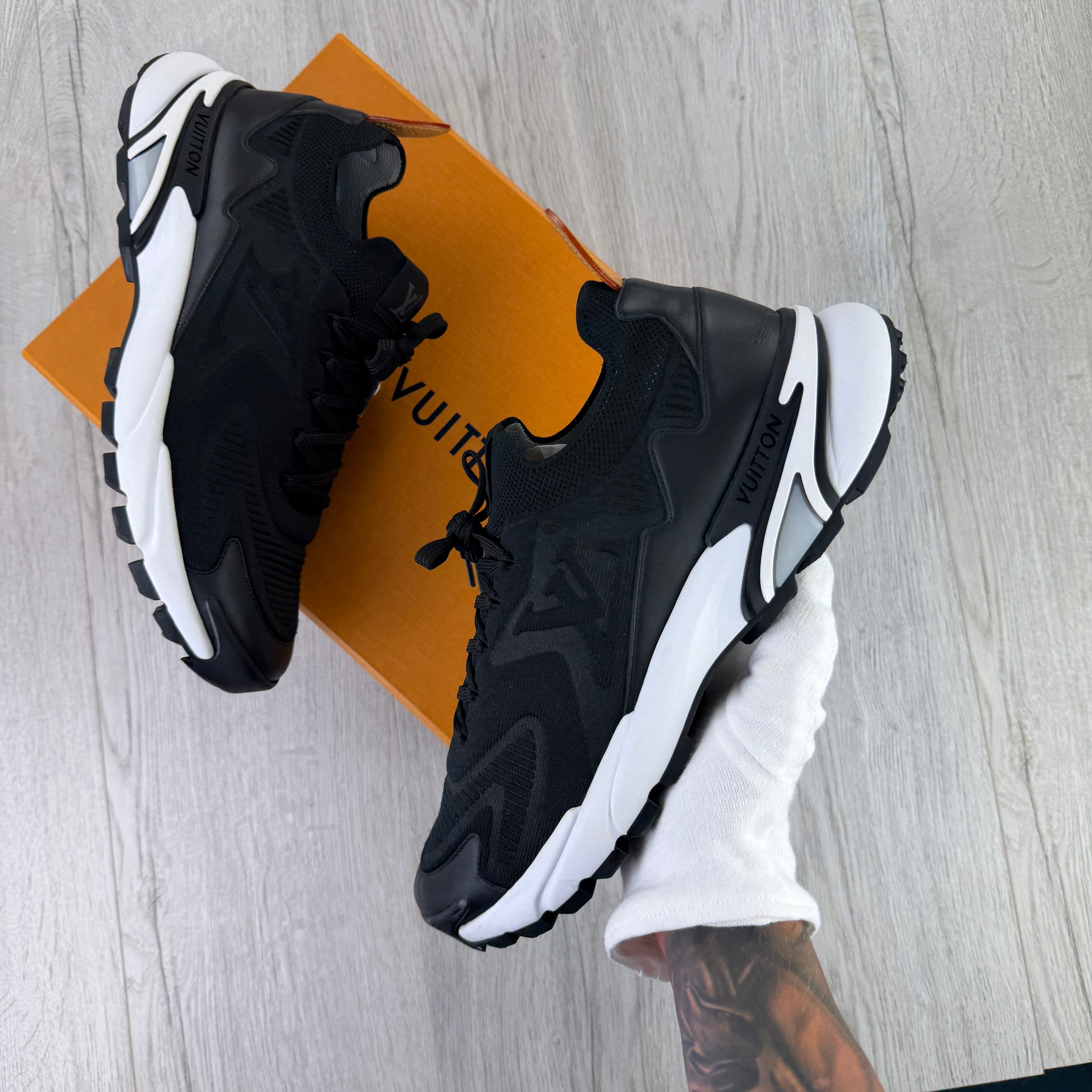 Louis Vuitton Men’s Black & White Tatic Trainers - Uk 10 (Fit 11)