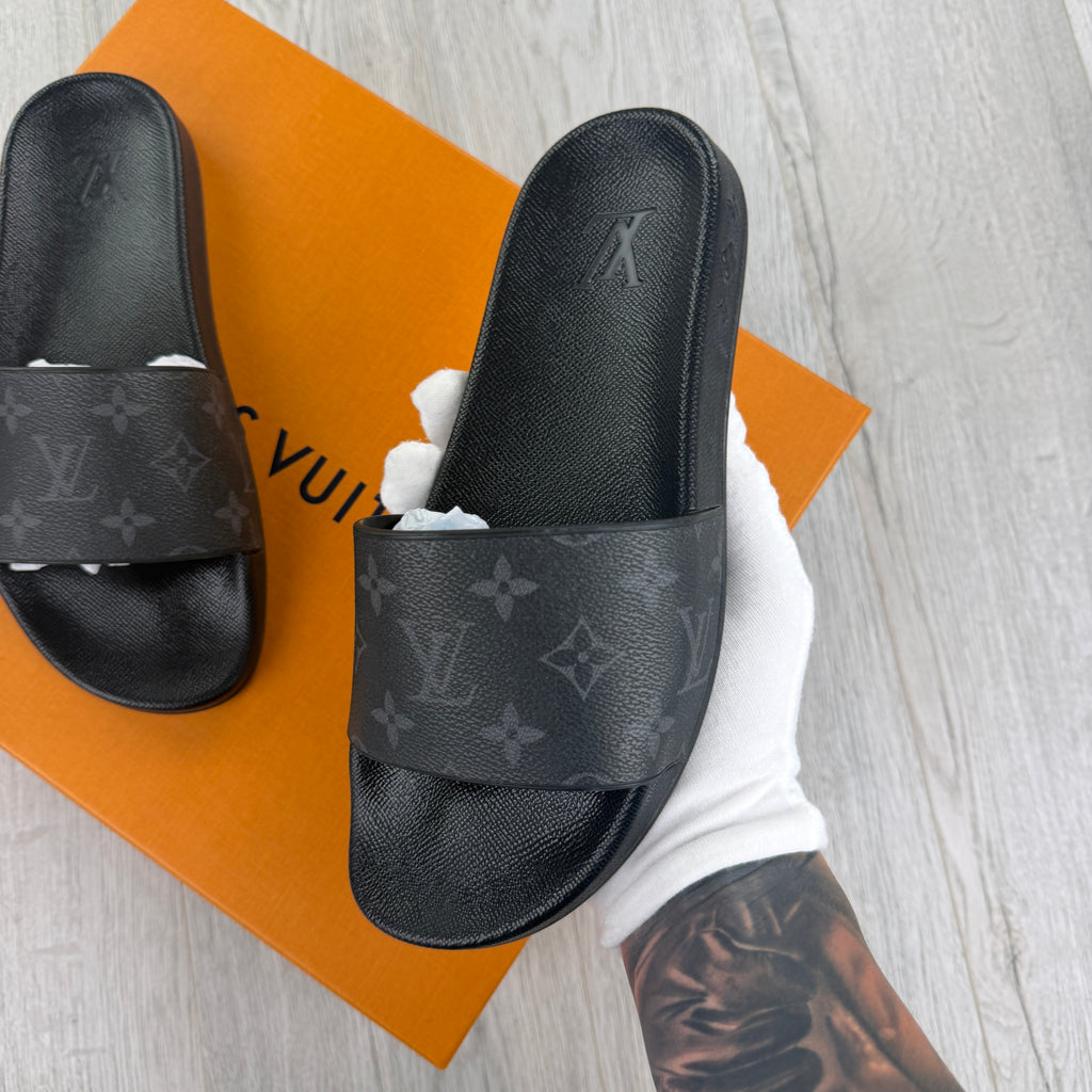 Louis Vuitton Men’s Black Leather Sliders - Uk 6 (Fit 7)