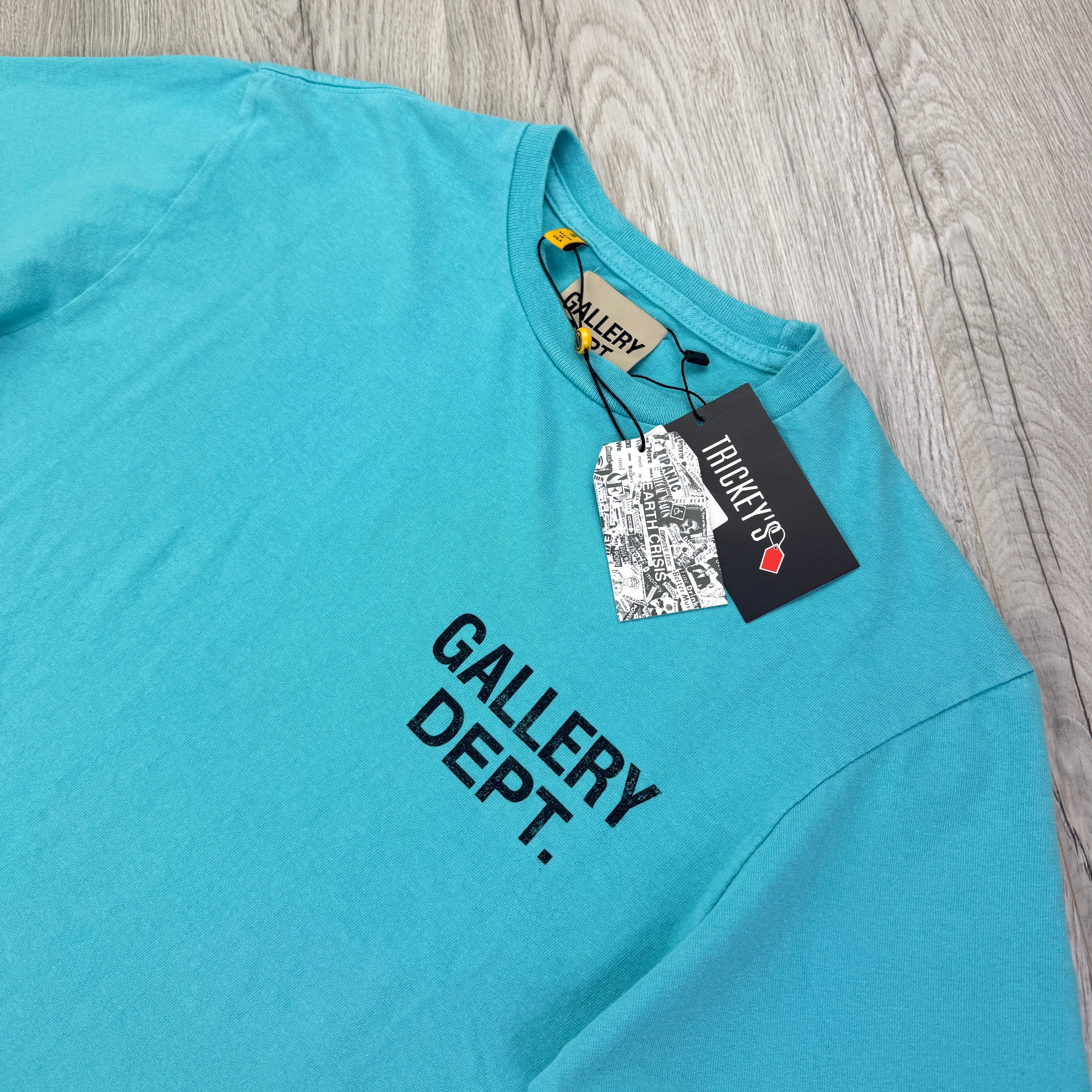 Gallery Dept Men’s Turquoise T-shirt