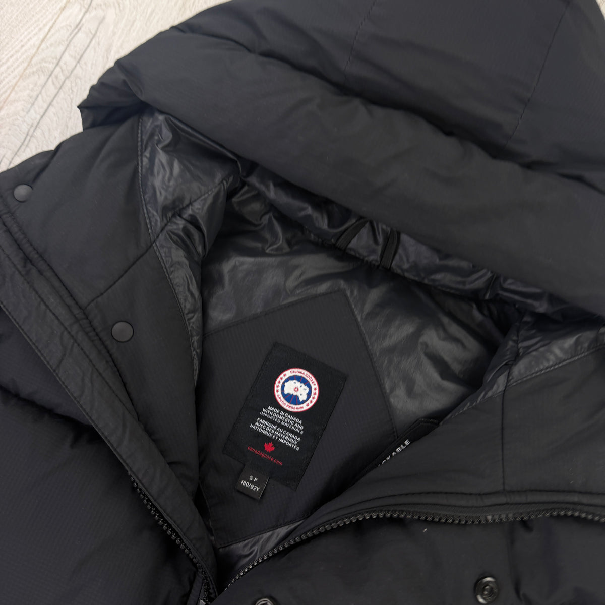 Canada Goose Men’s Armstrong Quilted Nylon-Ripstop Hooded Down Jacket - Small