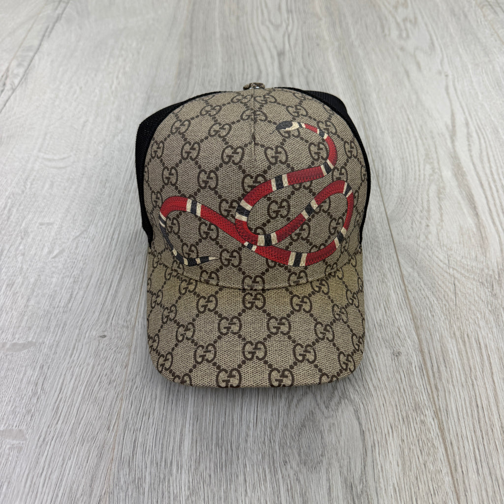 Gucci Men’s Beige GG Interlocking Snake Print Baseball Cap