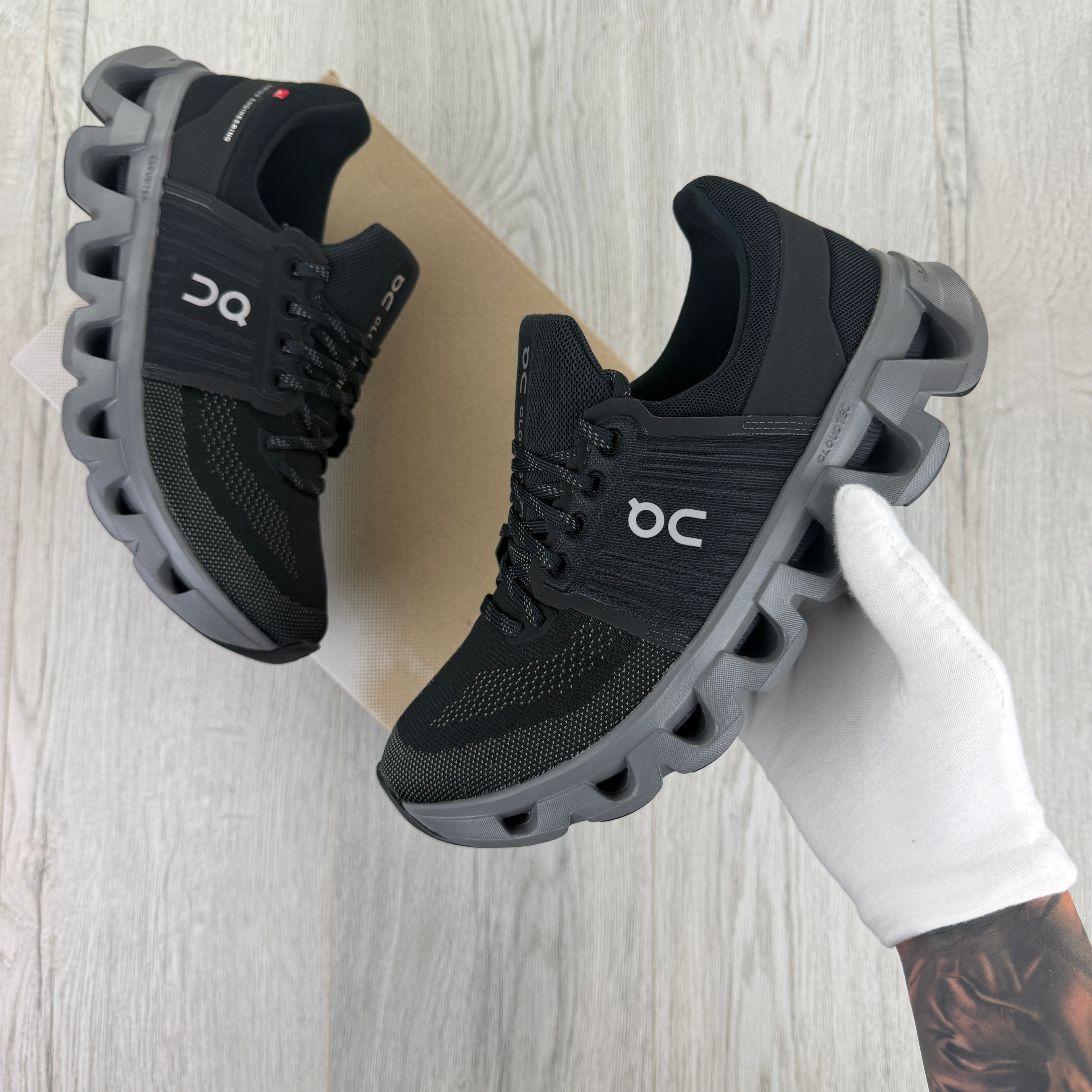 On Running Cloudswift 4 Black & Grey Trainers