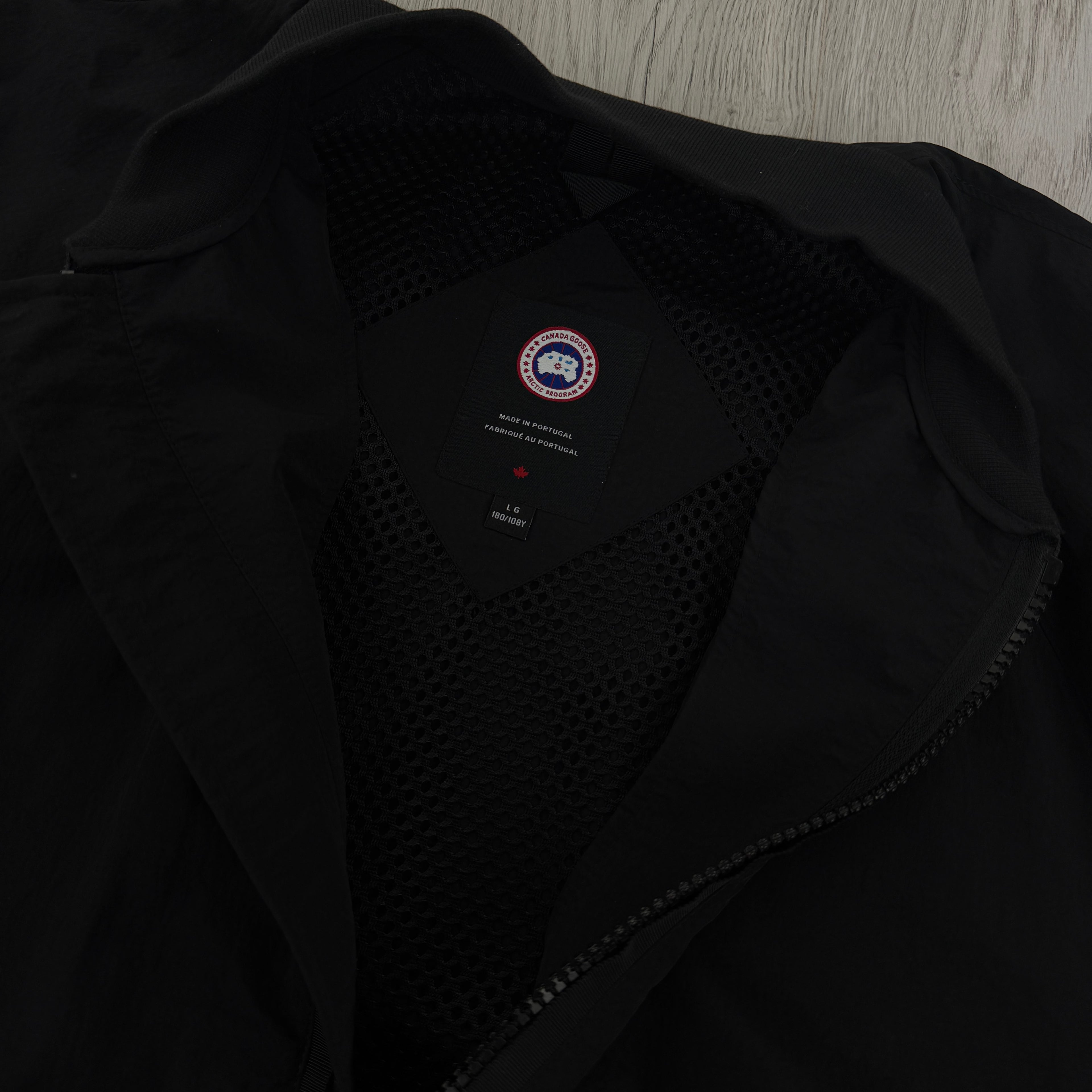 Canada Goose Men’s Black Bomber Jacket - Large