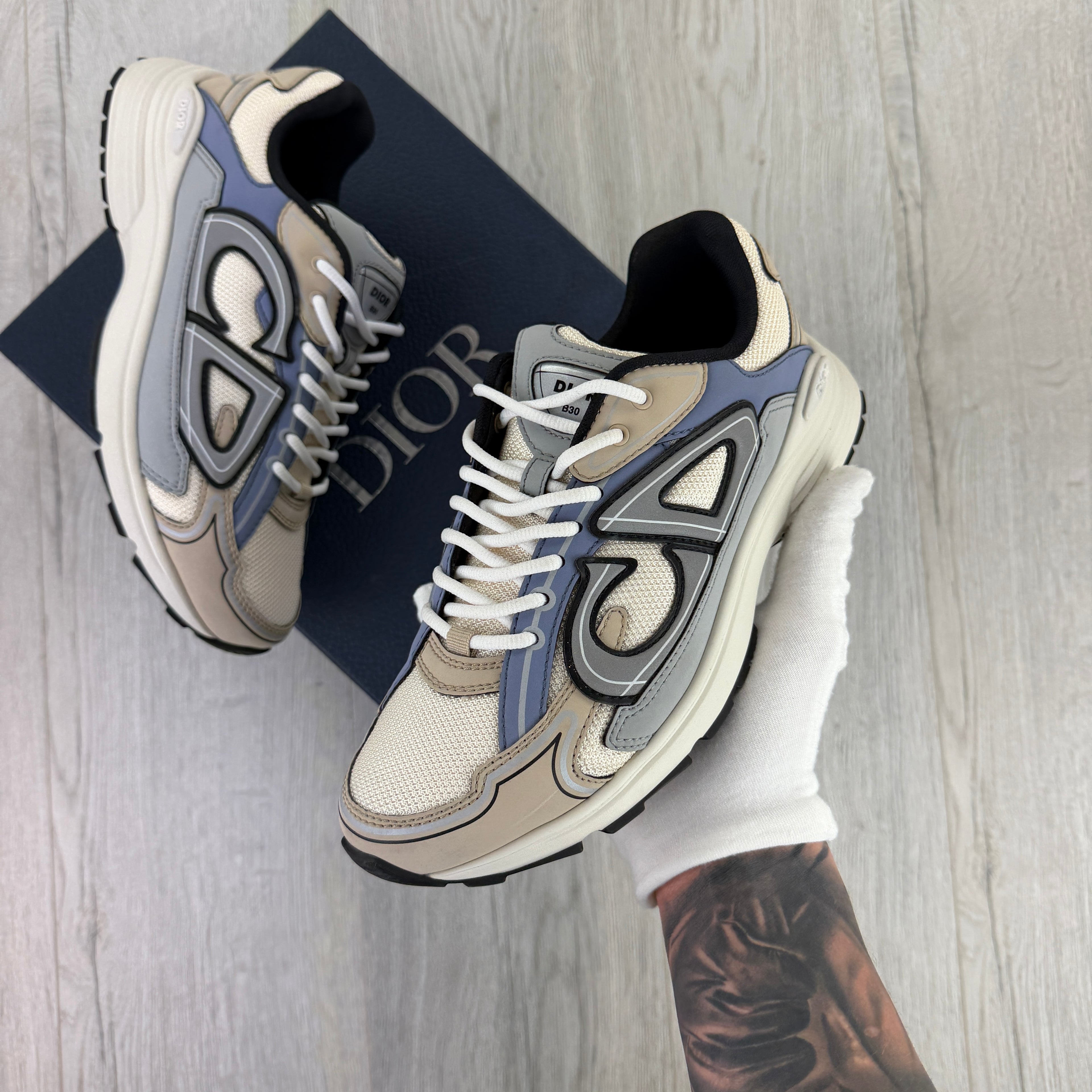 Dior B30 Men’s Beige & Blue Trainers - 41.5 (Uk 7.5)