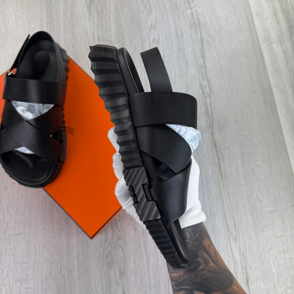 Hermes Men’s Black Sandals - Uk 9