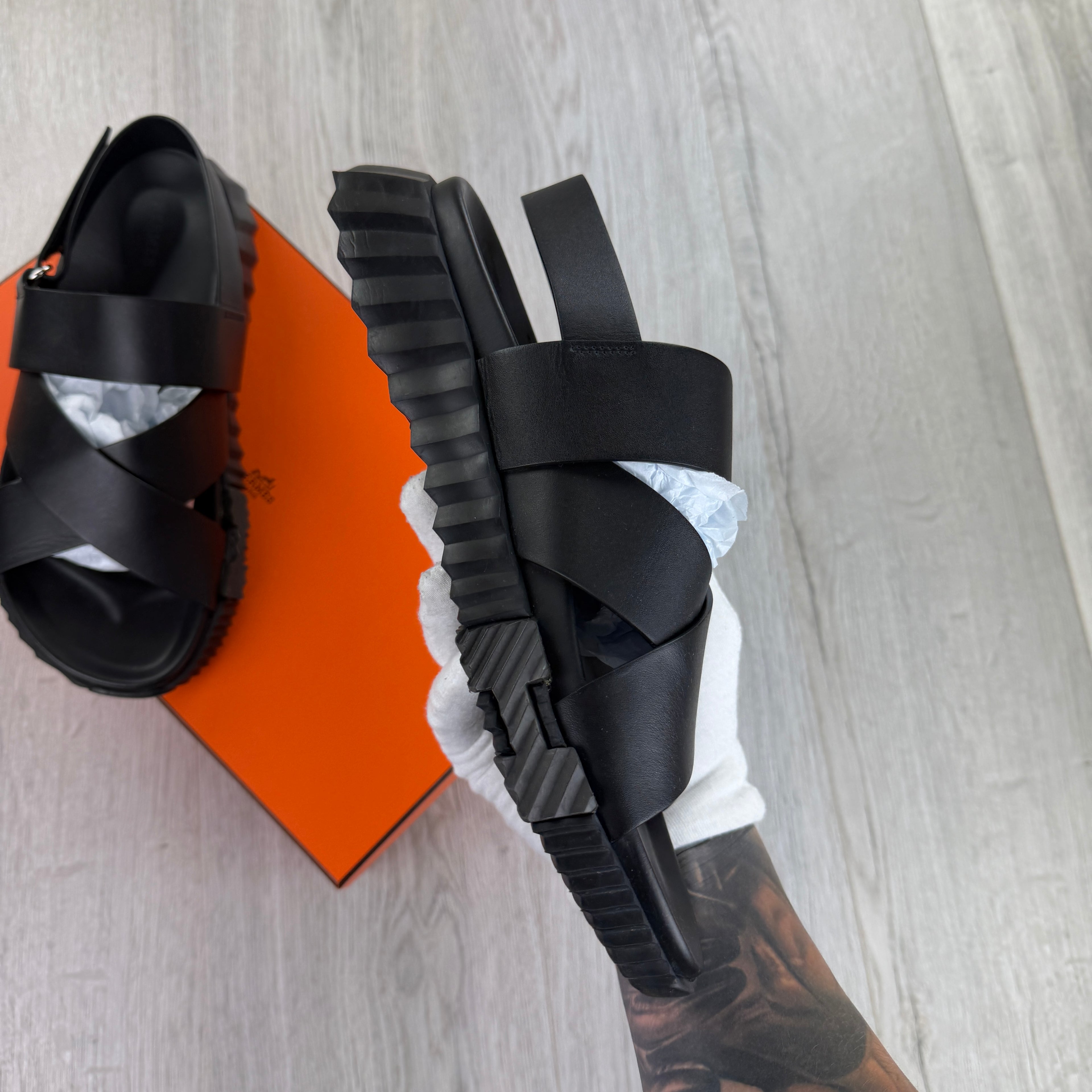 Hermes Men’s Black Sandals - Uk 9
