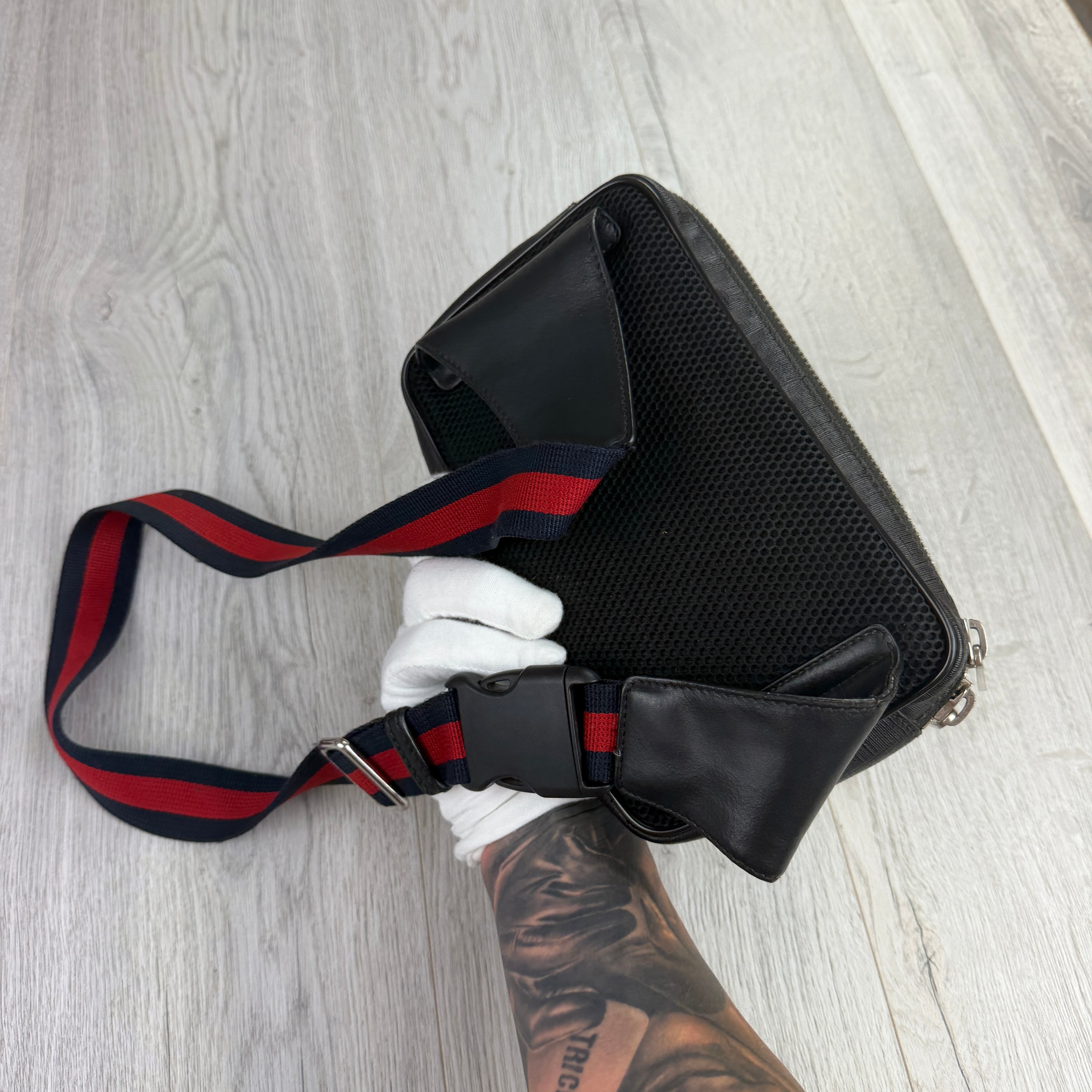 Gucci Men’s GG Black Belt Bag