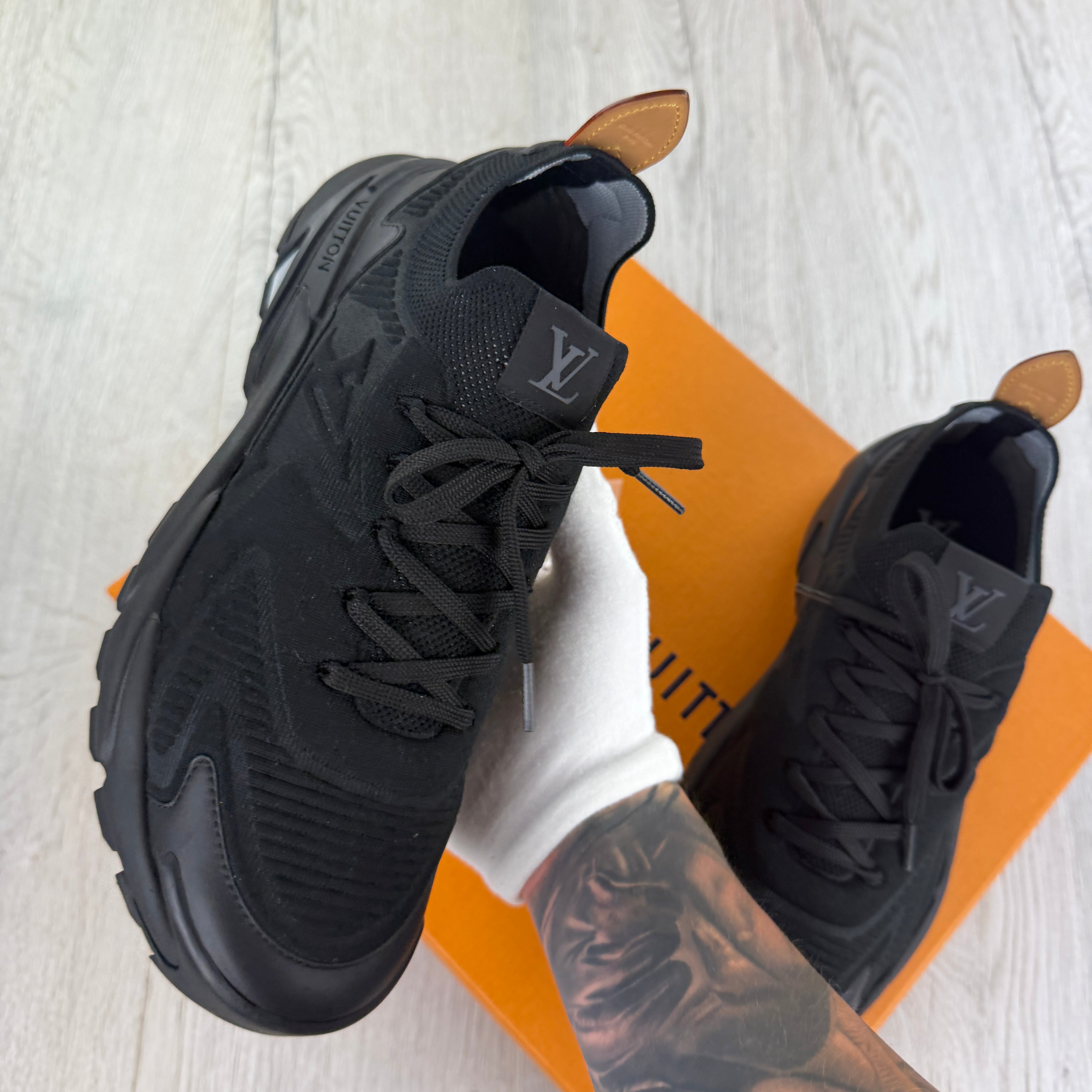 Louis Vuitton Men’s All Black Tatic Trainers - Uk 8 (Fit 9)