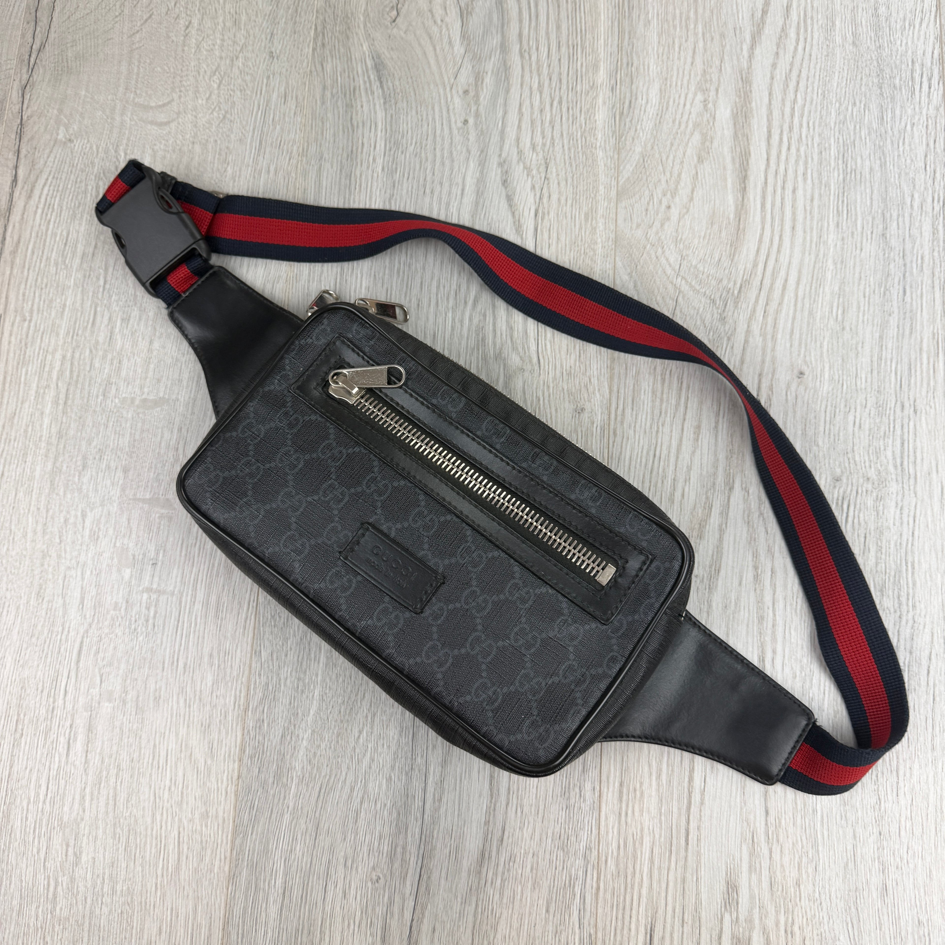 Gucci Men’s GG Black Belt Bag