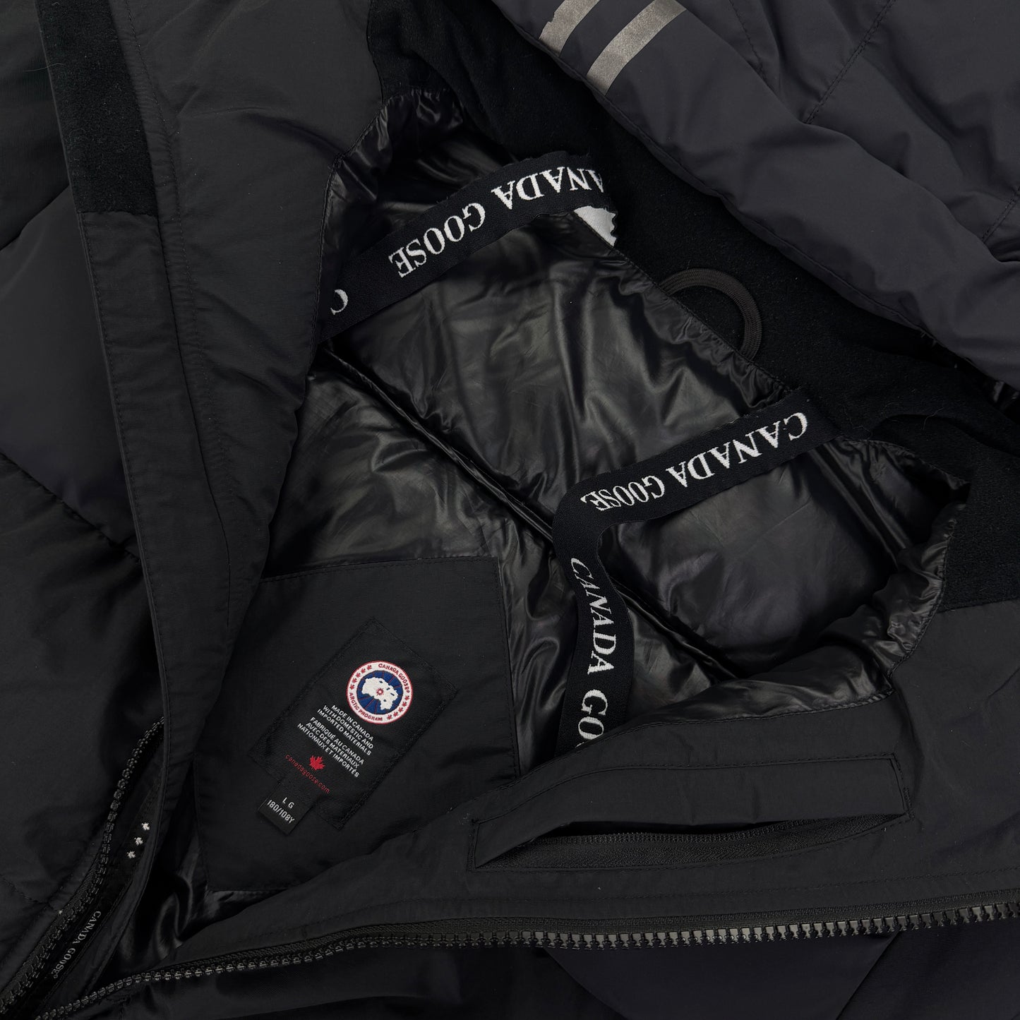 Canada Goose Men’s Black Padded Hybridge Down Jacket - Large