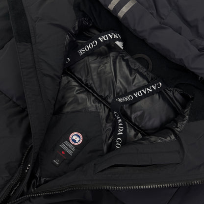 Canada Goose Men’s Black Padded Hybridge Down Jacket - Large