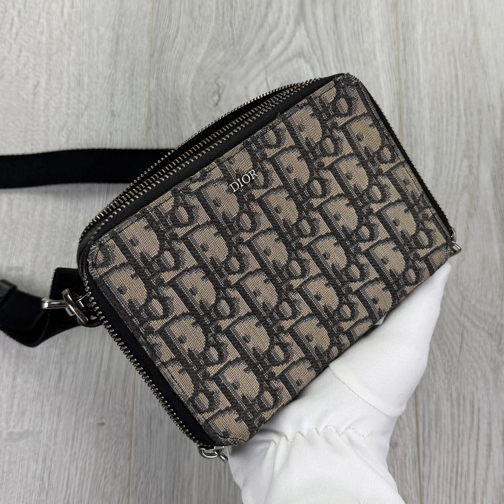 Dior Zipped Pouch With Shoulder Strap Bag