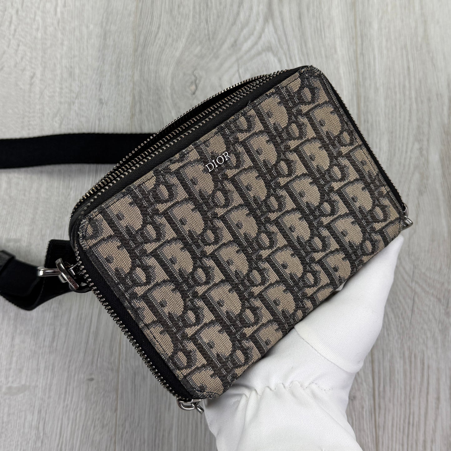 Dior Zipped Pouch With Shoulder Strap Bag