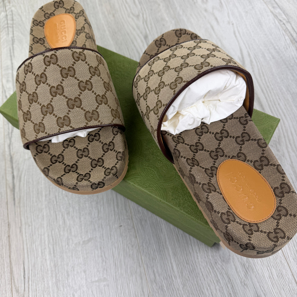 Gucci Men’s Beige GG Canvas Sliders