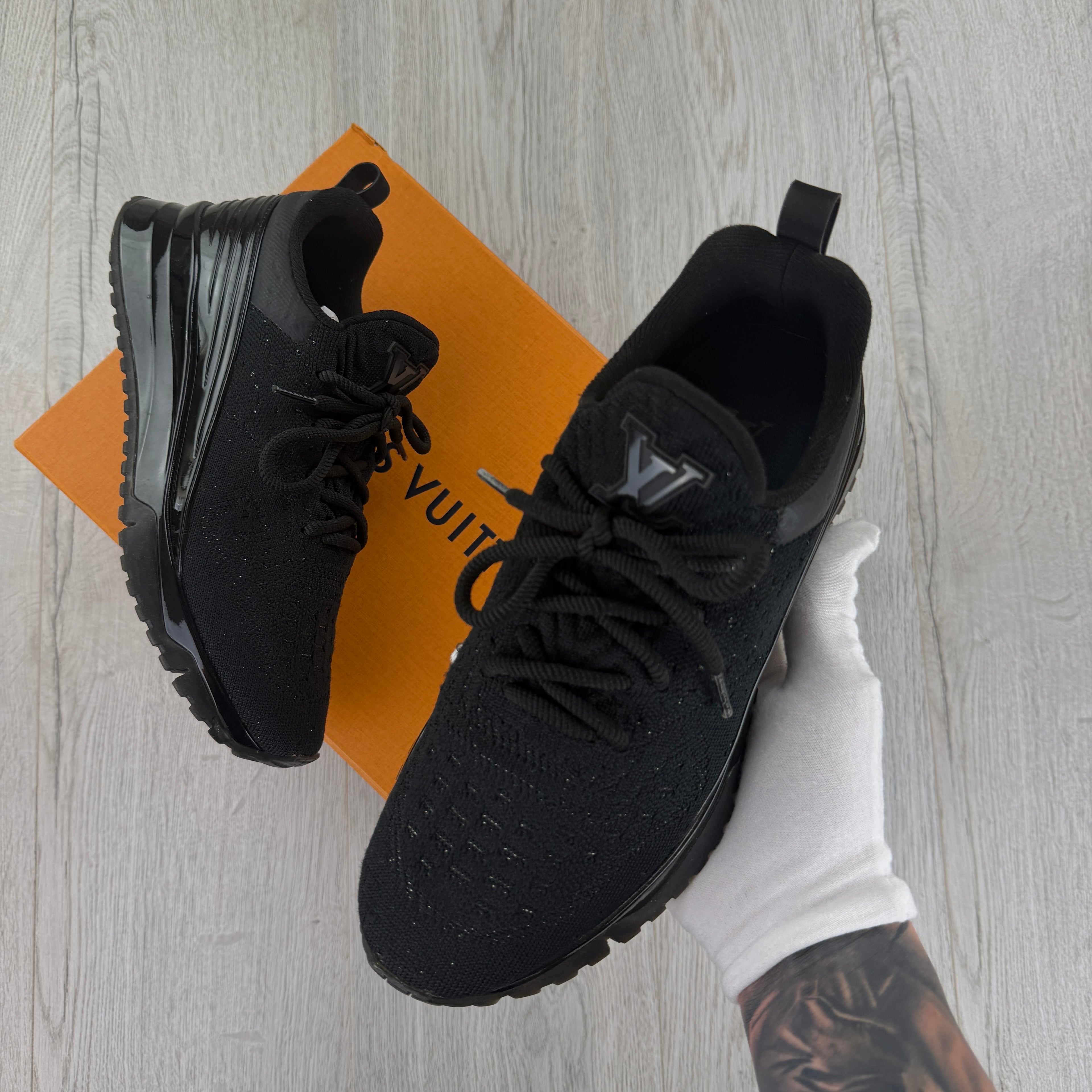 Louis Vuitton Men’s VNR Black Trainers - Uk 6.5 (Fit 7)