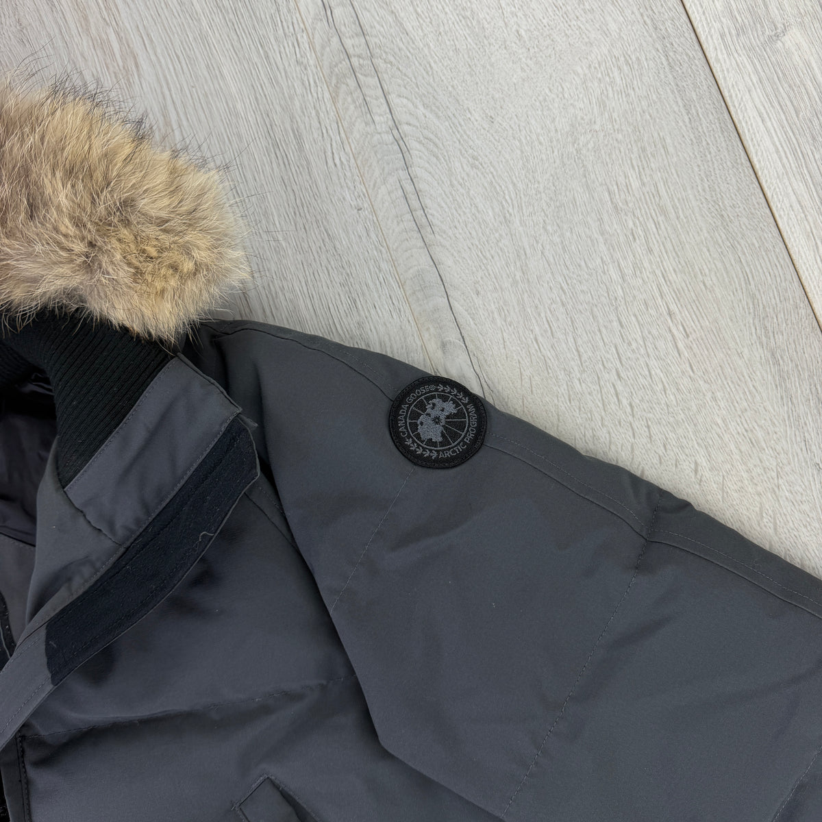 Canada Goose Women’s Graphite Savona Bomber Parker Jacket - Large